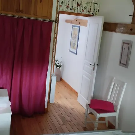 Camellia Hébergement de vacances Cherbonnieres (Charente-Maritime)