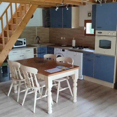 Hébergement de vacances Camellia Cherbonnieres (Charente-Maritime)