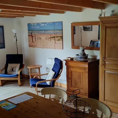 Camellia Hébergement de vacances Cherbonnieres (Charente-Maritime)